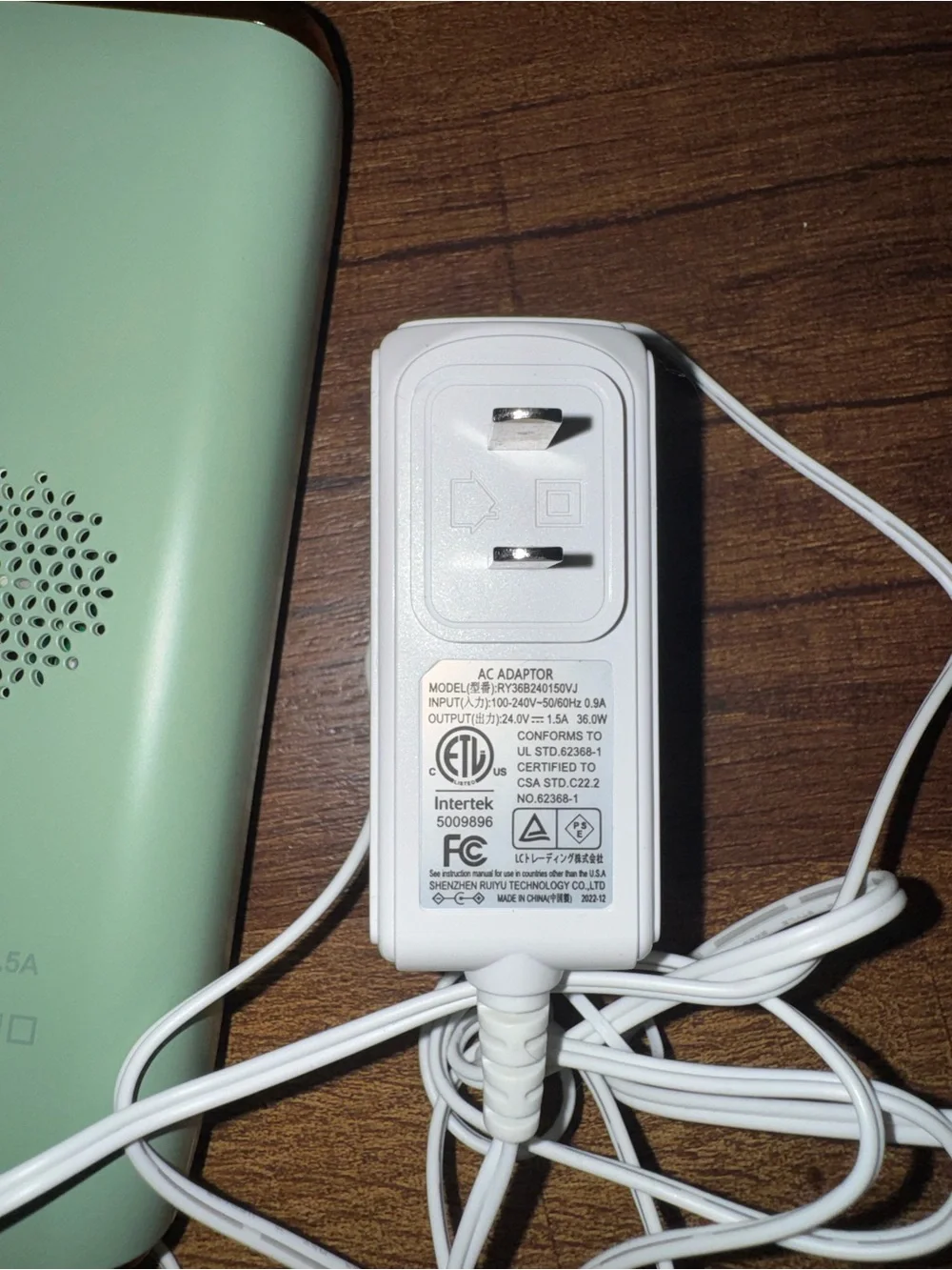 Mint Corded Portable Electronic Grooming Device